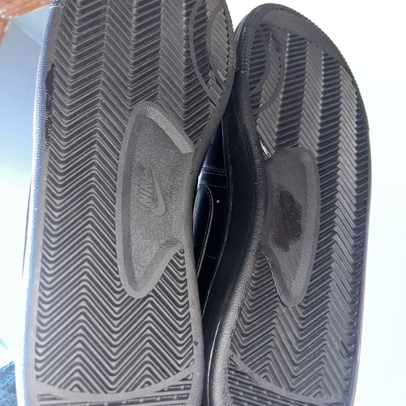 Men’s Nike Legend - Picture 8 of 9